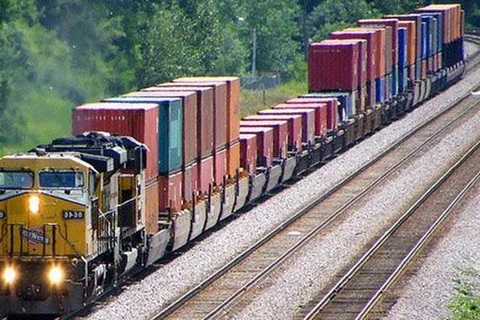 Rail freight transport decreases in H1