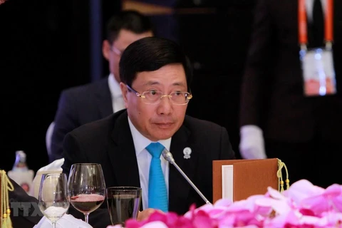 Vietnamese FM co-chairs 10th MGC Ministerial Meeting 