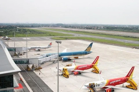 Airports in Hai Phong, Quang Ninh closed due to storm Wipha