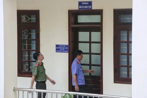 Hoa Binh’s officials get warnings after exam cheating scandal