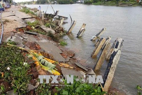 Mekong Delta suffers from coastal erosion, landslides