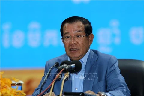 Cambodian Prime Minister calls for joint efforts to combat terrorism