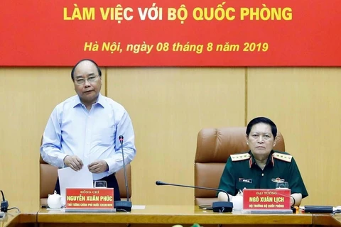 PM Nguyen Xuan Phuc hails defense-purposed land use