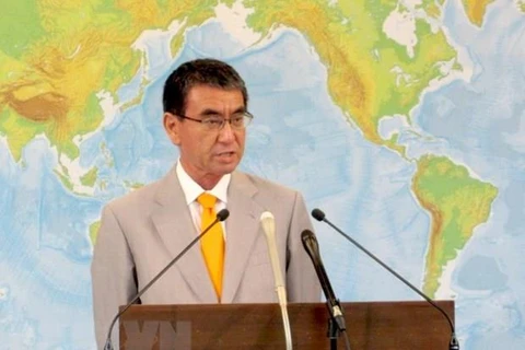 Japanese FM stresses need of upholding law in East Sea