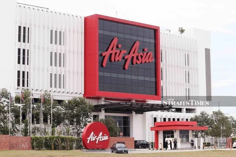 AirAsia X orders 42 Airbus aircraft worth 5 billion USD 