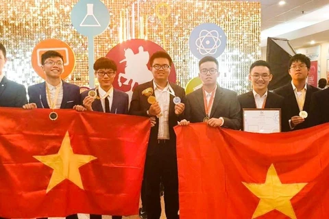 Vietnam wins big at 4th International Olympiad of Metropolises