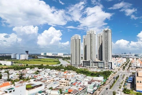 Vietnam needs to renew property market to lure more foreign capital