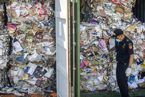 Indonesia continues sending back plastic waste to Australia