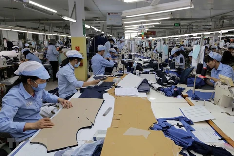 Vietnam runs trade surplus with Japan in January-August