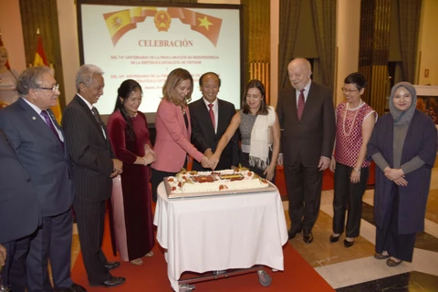 Vietnam, Spain boost strategic partnership