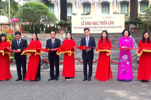 Exhibition gives insight into changes in Hanoi’s administrative boundary