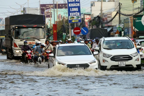 Southern region suffers from flooding, tidal surges