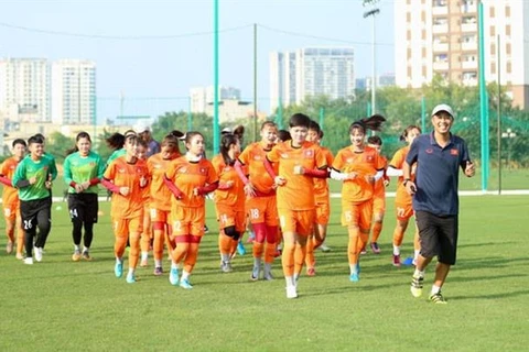 Vietnam’s U19 women players train for AFC championship