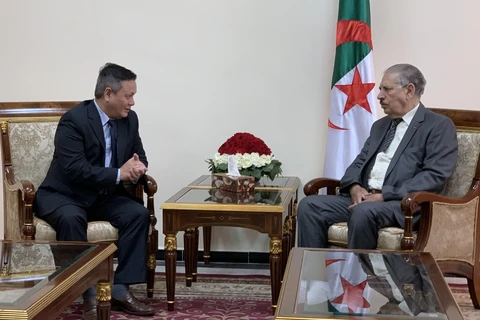 Algerian upper house speaker wants to boost ties with Vietnam 