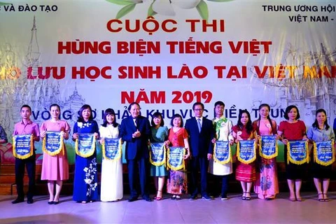 Lao students join Vietnamese eloquent contest 