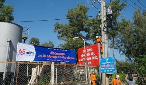 Kien Giang’s island commune joins national grid