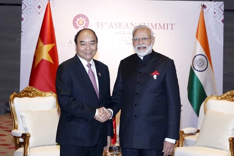 Vietnamese, Indian PMs meet in Thailand