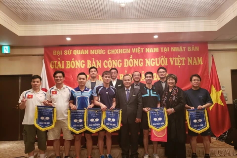 Table tennis tournament looks to bind Vietnamese community in Japan