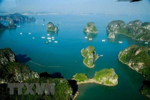 Quang Ninh aims to promote green growth in Ha Long Bay
