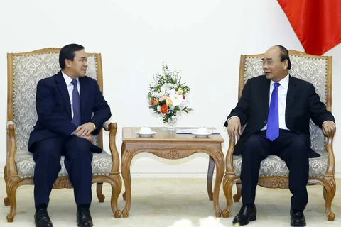 Prime Minister hosts new Lao ambassador 