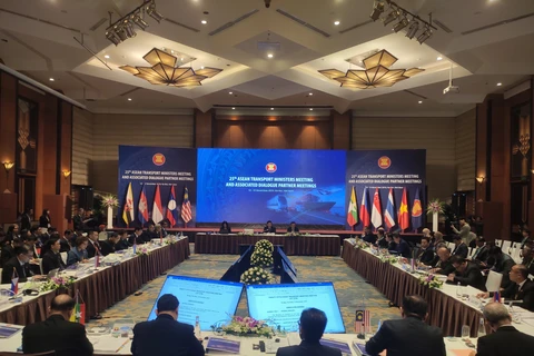 ASEAN should work harder for stronger transport connectivity: minister