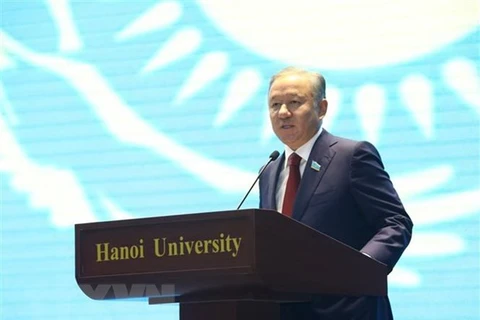 Kazakhstan lower house chairman concludes Vietnam visit