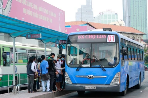 HCM City plans public bidding for bus routes