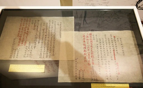 Exhibition reveals calligraphic art in kings’ writings