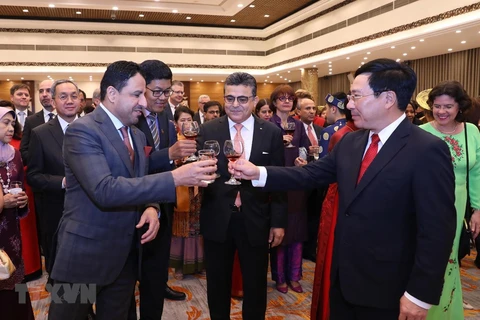 Tet gathering held for diplomatic corps in Hanoi 