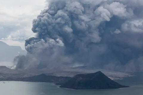 Philippines: Taal volcano’s eruption may last weeks