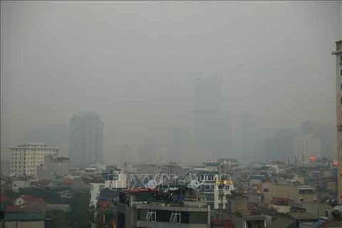 Experts discuss ways to ease air pollution in Hanoi