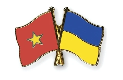 Vietnamese Ambassador meets Ukrainian friendship official 