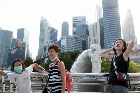 Singapore: tourist arrivals projected to drop 25-30 percent 