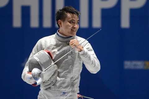 Fencer hunts Olympic points at World Cup in Poland