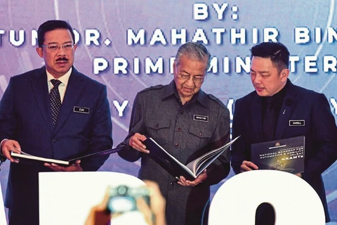 Malaysia launches policy to boost domestic automotive sector