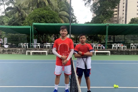 Vietnam win first matches at junior tennis tournament
