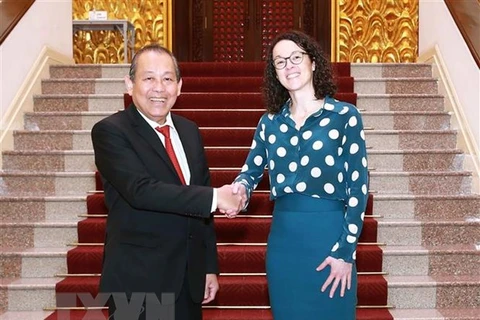 Deputy PM receives Germany’s Hessen state minister 