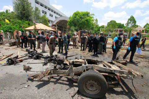 Bombings injure 18 people in southern Thailand