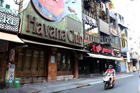 Entertainment areas, restaurants in HCM City to close in wake of COVID-19