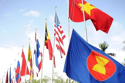 Summits enable ASEAN leaders to affirm determination to build community