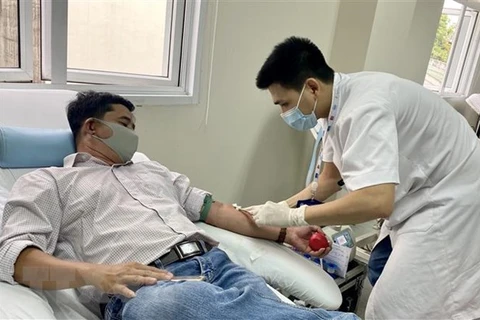 Hai Phong medical workers join voluntary blood donation