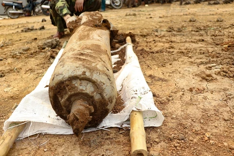 100kg bomb deactivated in Dien Bien