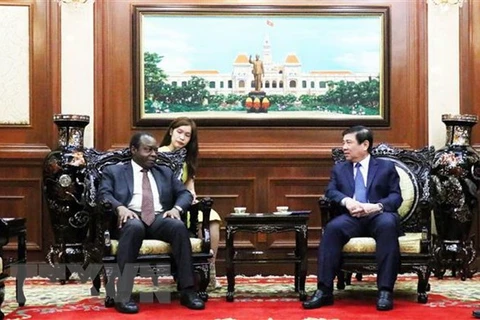 HCM City ready to boost ties with Angola, Armenia 