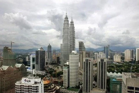 Malaysia's economic stimulus to double deficit