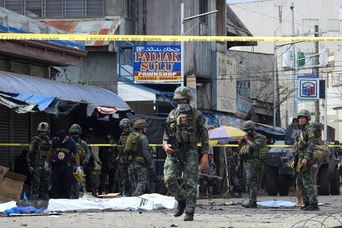 Philippines: Two policemen killed in attack 