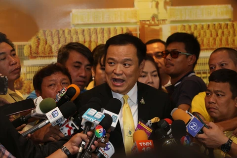 Thai Health Minister volunteers for COVID-19 vaccine test