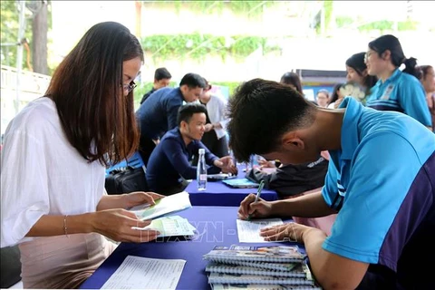 Post-COVID-19: HCM City firms recruit more workers