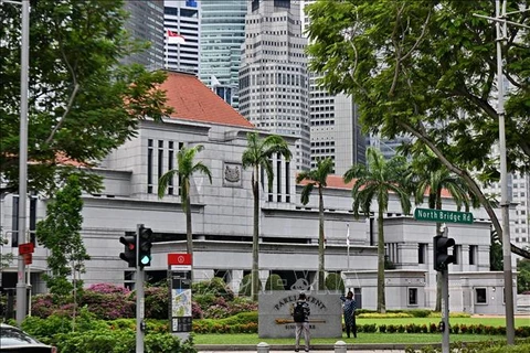 Singapore dissolves parliament to prepare for election