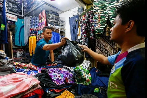 Indonesia’s capital city bans single-use plastic bags