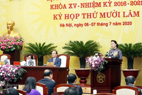 NA leader hails Hanoi’s socio-economic development efforts